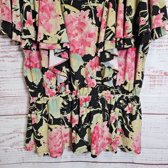 Lauren Ralph Lauren floral flutter sleeve blouse - Picture 13 of 15